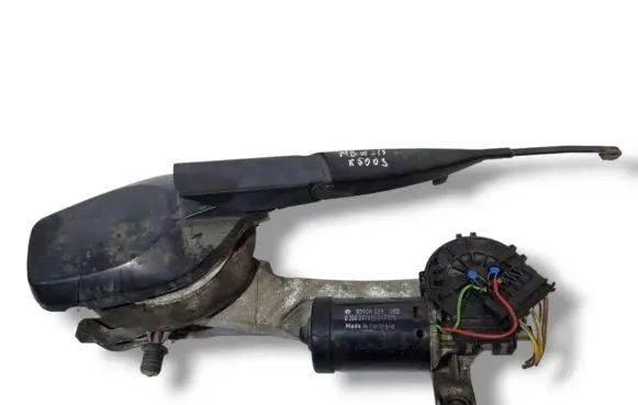 Mercedes-Benz E W210 Front wiper linkage 0390241420 2108201542