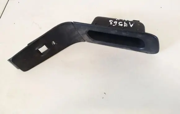 Jeep Grand Cherokee (WJ) Front door window switch trim 820926