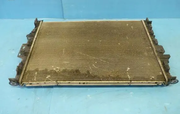 Ford Kuga II Coolant radiator cv618005de