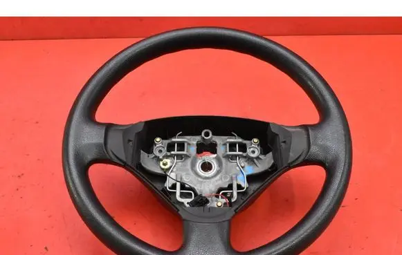 Peugeot 207 CC Steering wheel 96866877