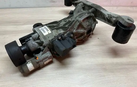 Volvo S90, V90 Rear differential 31380867 31492598