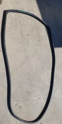 Nissan Murano Z51 Rear door rubber seal (on body) 