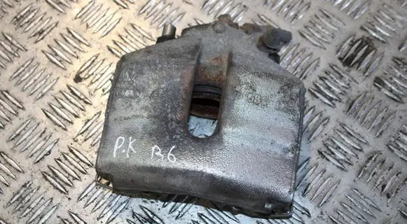 Volkswagen PASSAT B6 Front brake caliper 581DE