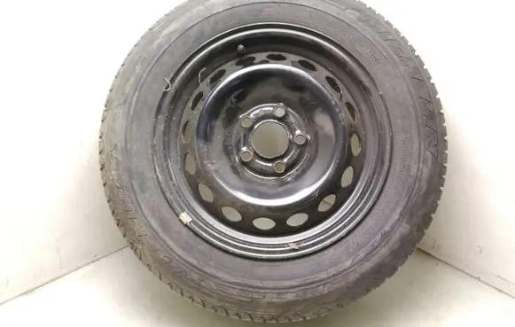 Volvo V70 R15 spare wheel 9157507 19565R15