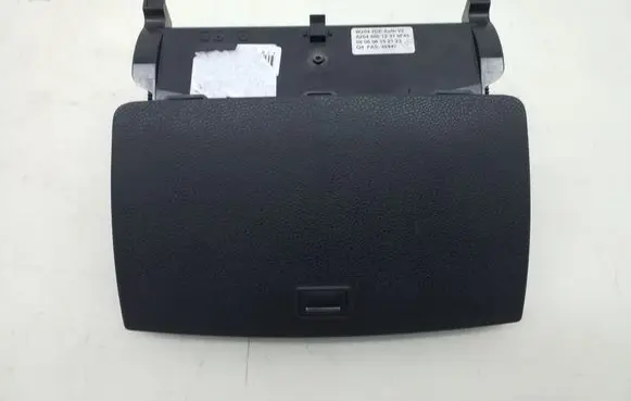 Mercedes-Benz C W204 Screen/display/small screen A2048204297