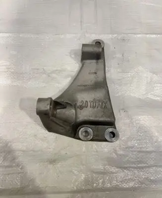 Jeep Compass Engine mounting bracket 68298625AA