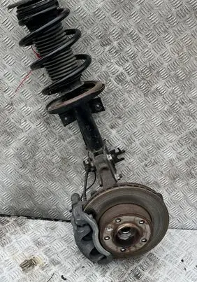 Renault Master IV Front shock absorber with coil spring 543028774R