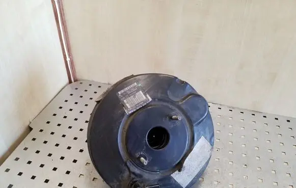 Peugeot 5008 Brake booster 9682650980 03786258014