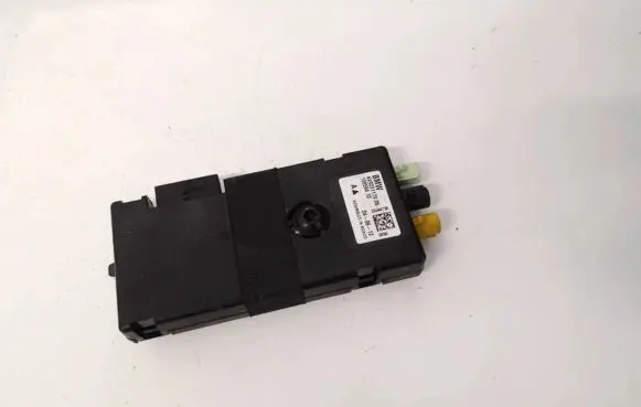 BMW 3 F30 F35 F31 Antenna control unit av923117906 av9231179