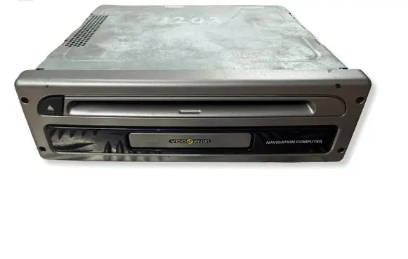Audi A6 S6 C5 4B CD/DVD changer D35576