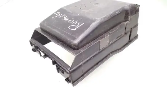 Skoda Roomster (5J) Air filter box cover 6Q0819875C