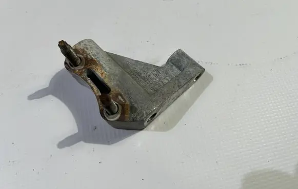 Ford Flex Front differential bracket db533k305ab