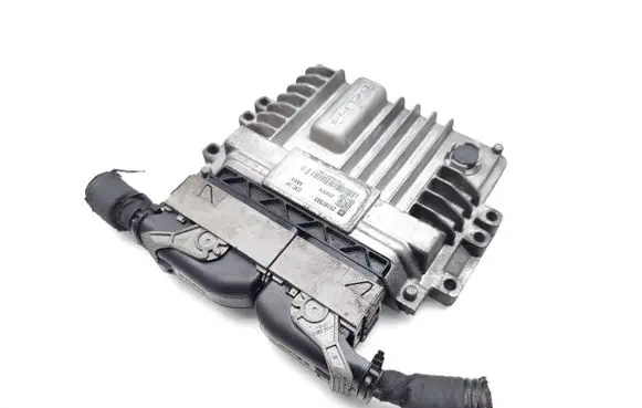 Chevrolet Orlando Engine control unit/module 25187593 25187414 28340581