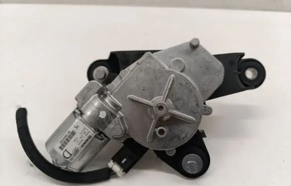 Opel Astra L Rear window wiper motor 9819900080
