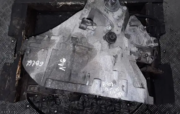 Peugeot 5008 Manual 6 speed gearbox 20EA07