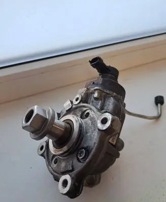 Peugeot 508 Fuel injection high pressure pump 0445010761 9817903080