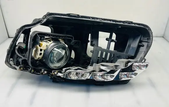 Audi Q5 SQ5 Headlight part 1014617078