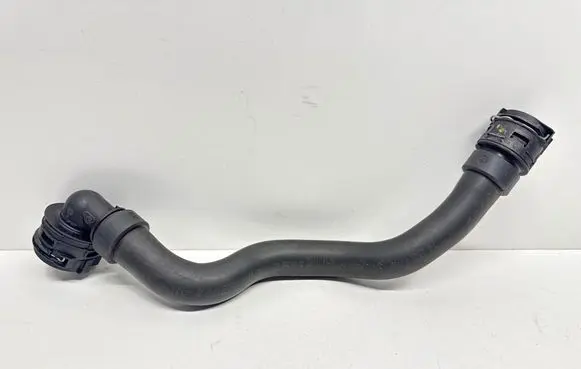Engine coolant pipe/hose