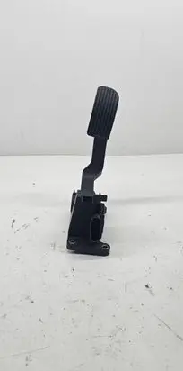 Mercedes-Benz Vito Viano W638 Accelerator throttle pedal 0281002337 971300173 A9013001604