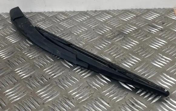 Citroen C3 Rear wiper blade arm