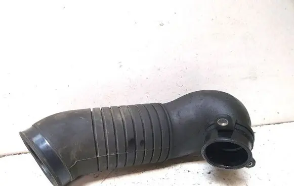 Skoda Superb B5 (3U) Air intake hose/pipe 8D0129615K