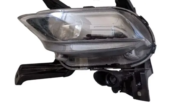 Hyundai Santa Fe Front fog light 92202S1110
