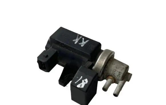 BMW 7 F01 F02 F03 F04 Turbo solenoid valve 7595374 11747595374