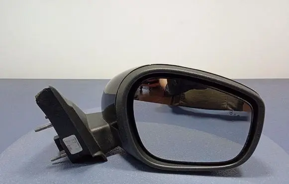 Front door electric wing mirror