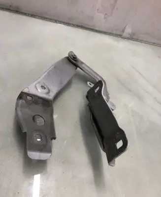 Mercedes-Benz EQA Engine bonnet/hood hinges A2478807001