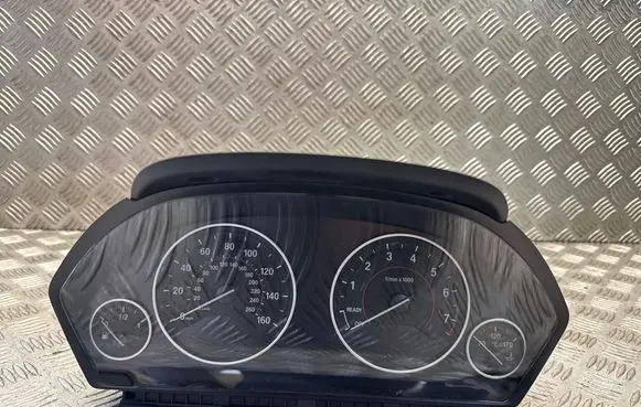 BMW 4 F32 F33 Speedometer (instrument cluster) 9232895