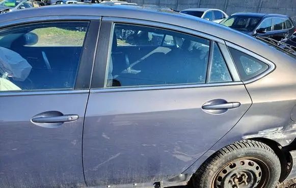 Mazda 6 Rear door
