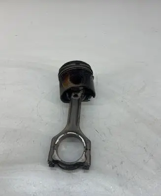 Opel Insignia B Piston 