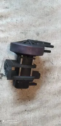 Audi A6 S6 C7 4G Turbo solenoid valve 357906283