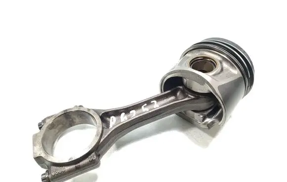 Audi A4 S4 B6 8E 8H Piston with connecting rod 
