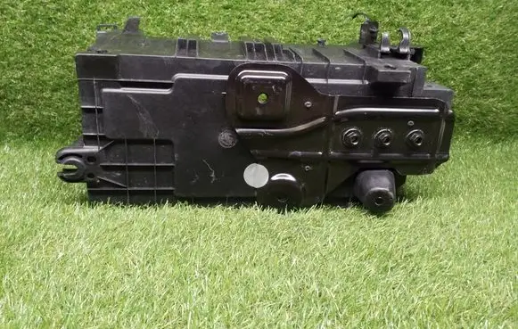 Battery box tray