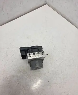 Nissan X-Trail T32 ABS Pump 476604BK5A 16110472 269829