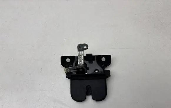 Tailgate/trunk/boot lock/catch/latch