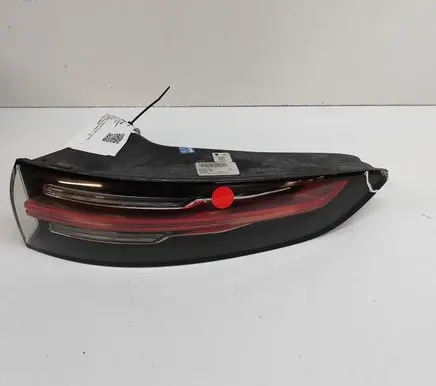 Porsche Cayenne (9Y0 9Y3) Rear/tail lights 9Y0945096H
