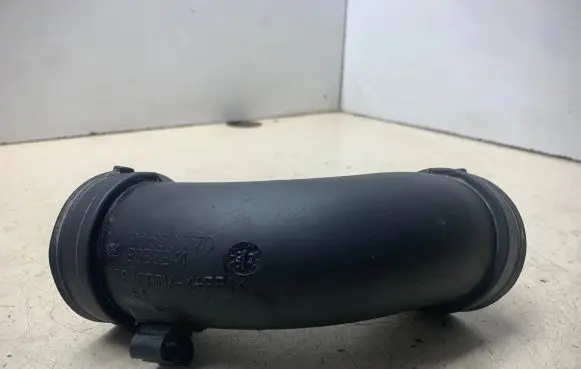 Opel Zafira A Air intake hose/pipe 90530770 8036241