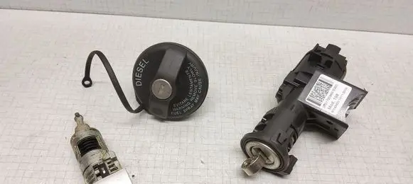 Fiat Bravo Lock set 61083600