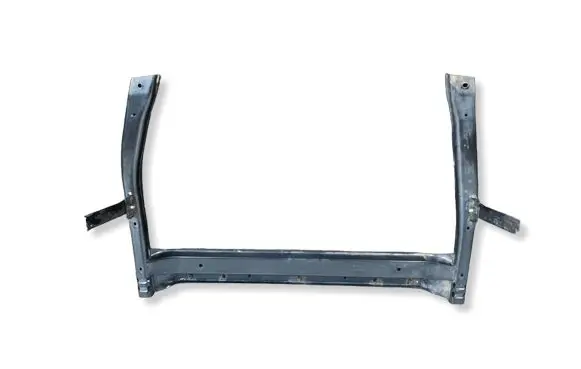 Volvo XC40 Radiator mount bracket 32221552
