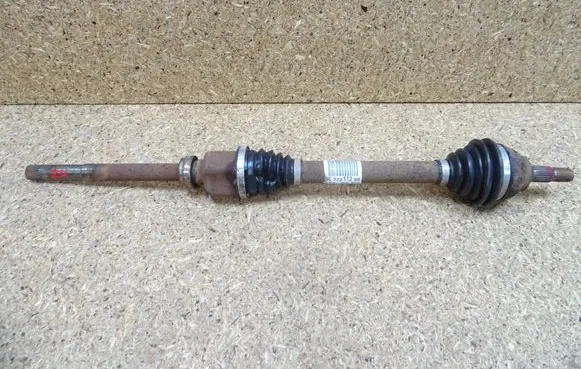 Peugeot 2008 I Front driveshaft 9677211280