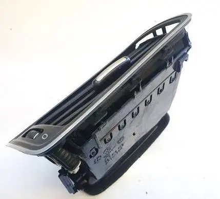 Volkswagen PASSAT B6 Dash center air vent grill 35D819702