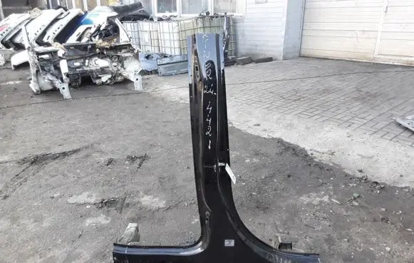 Peugeot Partner III Pillar (middle) 9816945080