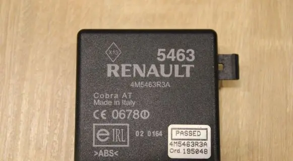 Renault Megane II Immobilizer control unit/module 4M5463R3A