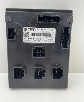 Audi A4 S4 B8 8K Comfort/convenience module 8K0907063 F005V00753