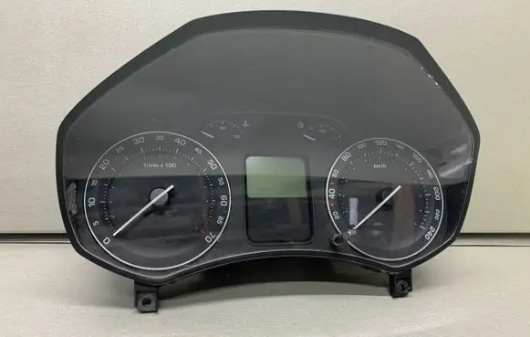 Skoda Octavia Mk2 (1Z) Speedometer (instrument cluster) 1Z0920