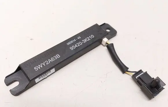 KIA Sportage Keyless system antenna 954203K210