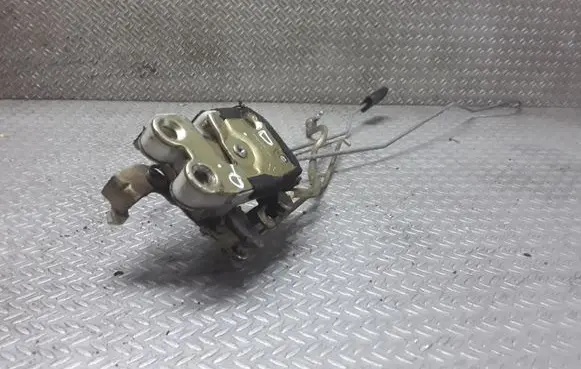 SsangYong Musso Front door lock