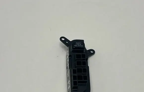 KIA Optima Other switches/knobs/shifts 1601181284 84656D4004
